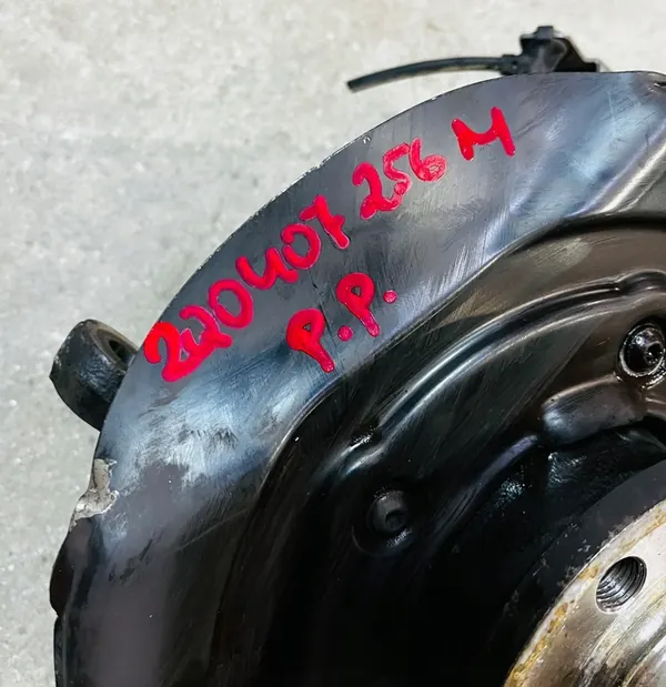 VW Polo 23R Mozzo Anteriore Destro 2Q0407256M image 2