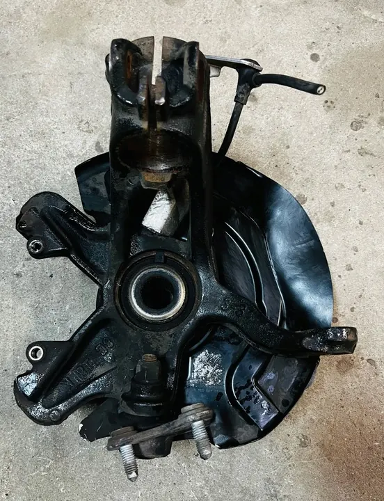 VW Polo 23R Mozzo Anteriore Destro 2Q0407256M image 3