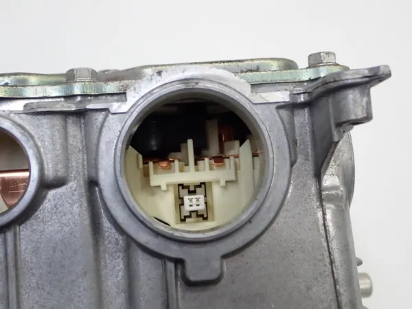 Inversor OEM G9200-52031 para Toyota Yaris III 1.5H image 8