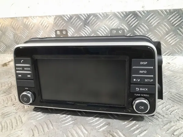 OEM 10R058075 Radio Navigation Display Nissan Micra image 3