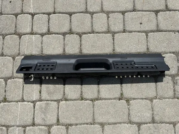 OEM 6BM42TX7AC baklucktätning för Jeep Wrangler JL image 2