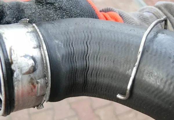 Intercooler Schlauch BMW X3 E83 2.0D 150PS 2004-2007 image 5