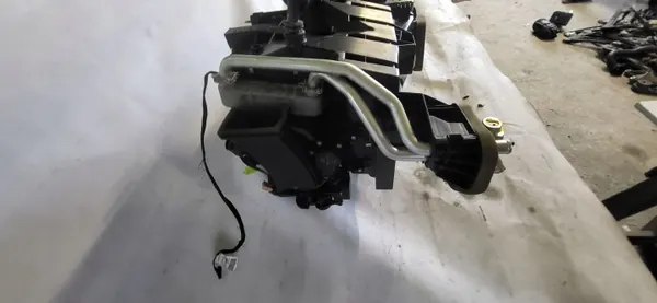 OEM A2308300262 Ventilador Calefactor Mercedes SL 500 R230 image 3