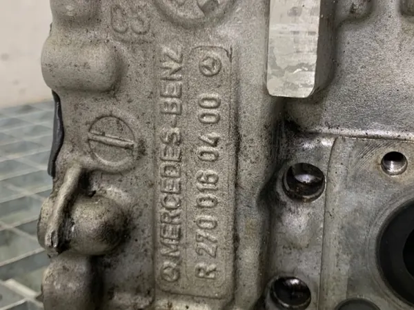 Culasse OEM R2700160400 pour Mercedes CLA Coupé image 8