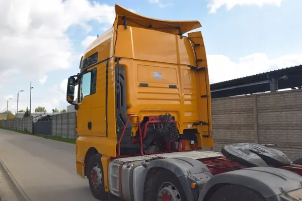 Cabina MAN TGX XXL usada Euro 5/6 - Qualidade OEM image 4