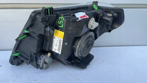 Oikea etuvalaisin Nissan Navara D40 Lift Pathfinder image 3