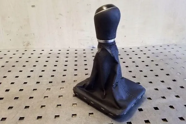 Vaihdeindikaattori VW PASSAT CC 2.0L Diesel 2013 OEM 3AA711113F image 2