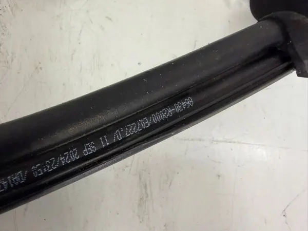 Kia Sportage V vindrutslist OEM 86430-R2000 image 7
