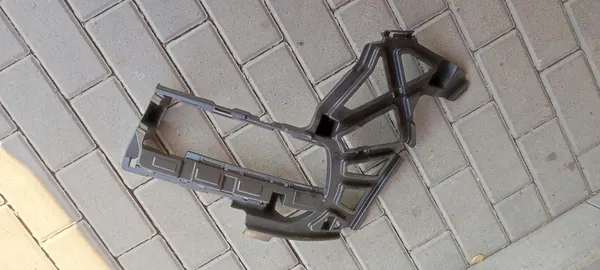 Guia de Para-choque Frontal Esquerdo VW Touran II 5TA image 3