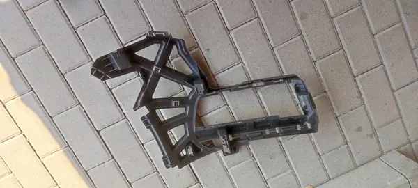 Guia de Para-choque Frontal Esquerdo VW Touran II 5TA image 5