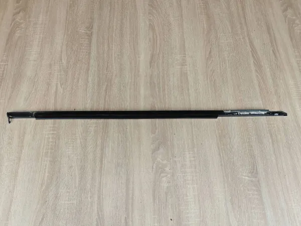 OEM 7433549 Vänster Framdörrlist Shadowline BMW G30 image 5