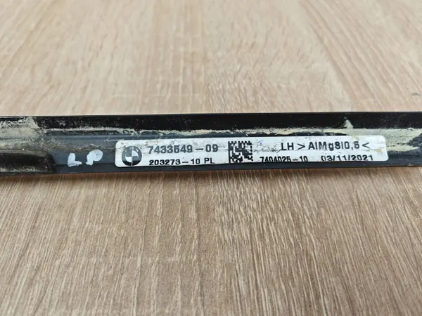OEM 7433549 Vänster Framdörrlist Shadowline BMW G30 image 8