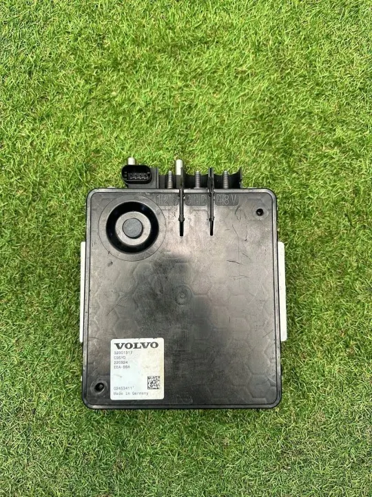 Volvo XC40 2025 Wechselrichter OEM 32371432 image 4