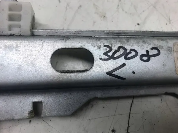 Regulador de janela dianteira esquerda Peugeot 3008 5008 9682808980 image 9