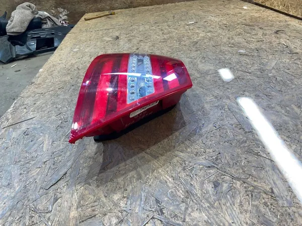 Mercedes C-Klasse W204 Lift 11-15 Sedan Linker Achterlicht A2048201864 image 4