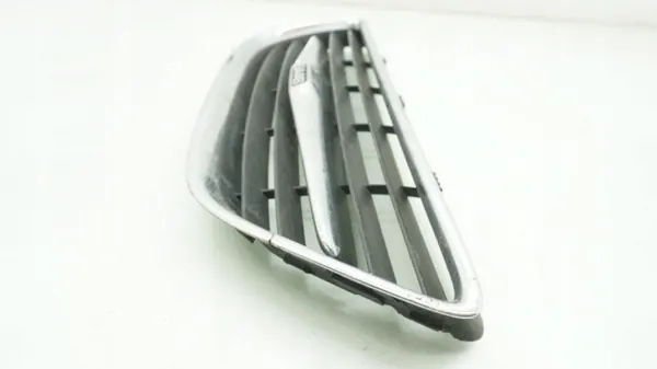 Rejilla SAAB 9-3 II OEM 12787224 - Usado image 3