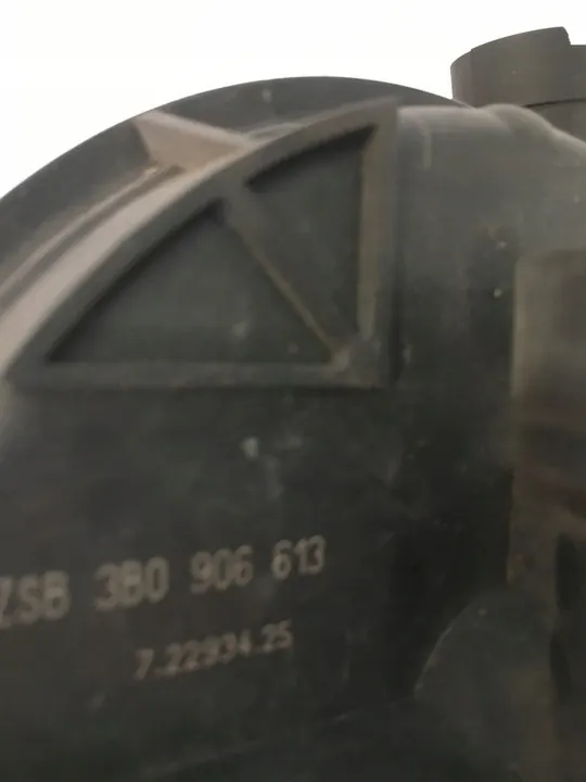 Polttoainepumppu VW PASSAT B5 1.6L 75kW 1996-2005 image 5