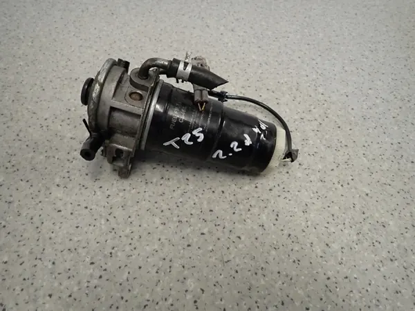 TOYOTA COROLLA VERSO 2.2D Base do Filtro de Combustível image 5