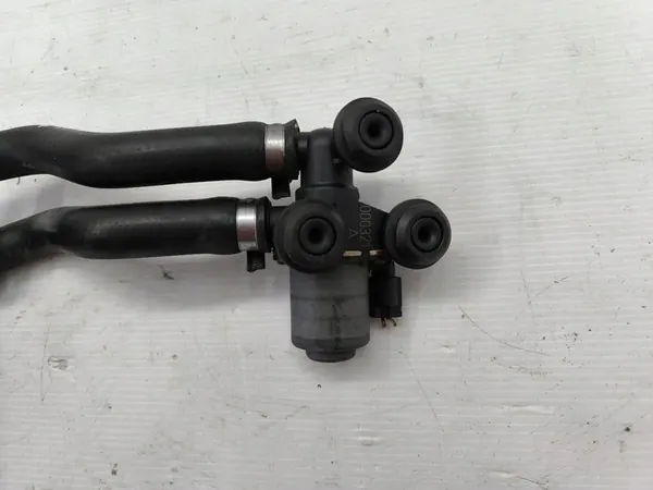 Vattenventil BMW E46 8369805 image 2