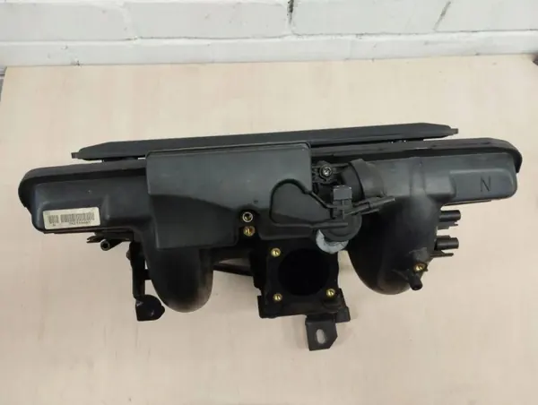 Intake Manifold BMW 5 (E60) 7523290 2.2L 2003 image 4