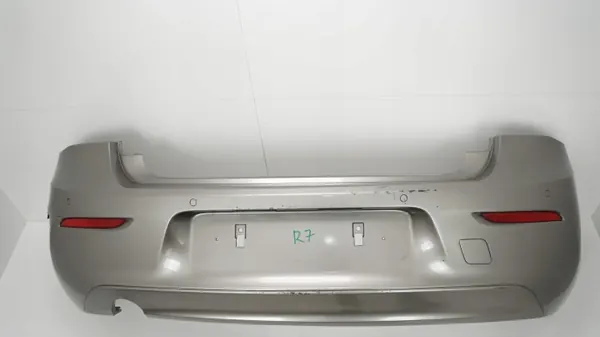Para-choques traseiro BMW F20 OEM 360210482 Usado image 2