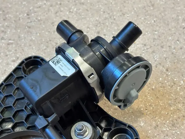 OEM 4K8201559B ovilukko Hyundai Nexolle image 6