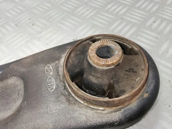 Braccio di controllo anteriore sinistro Hyundai I30 II 2012-2017 OEM 54500-A2600 image 4