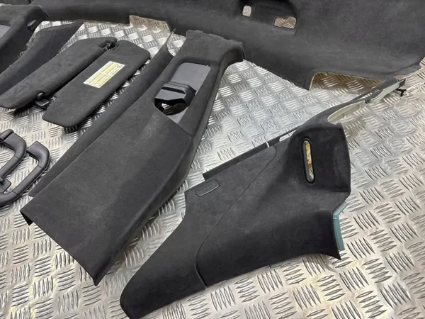 Mercedes A2186901750 Dakbekleding voor CLS W218 image 4