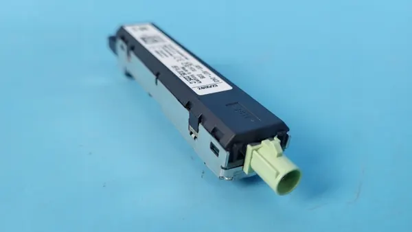 OEM 5FA035225C antenneversterker voor CUPRA LEON image 6