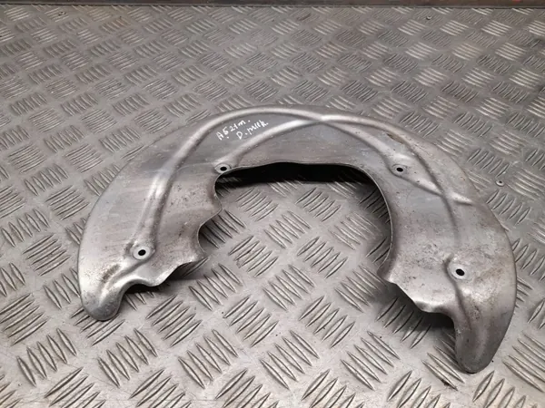 Audi A5 Fram bromssköld OEM 8W0615312E Höger sida image 2