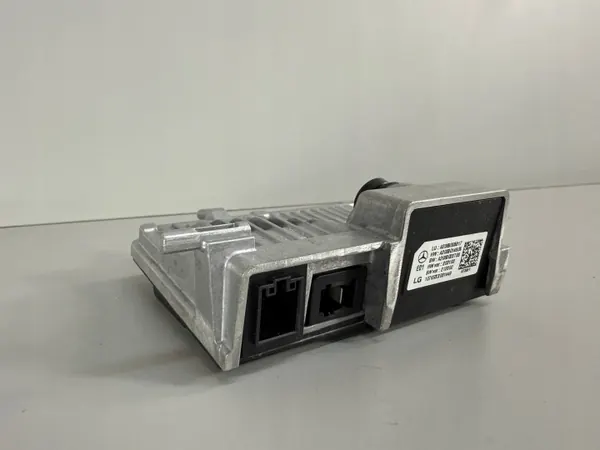 OEM A2069005817 Frontscheibenkamera für Mercedes W206 image 4