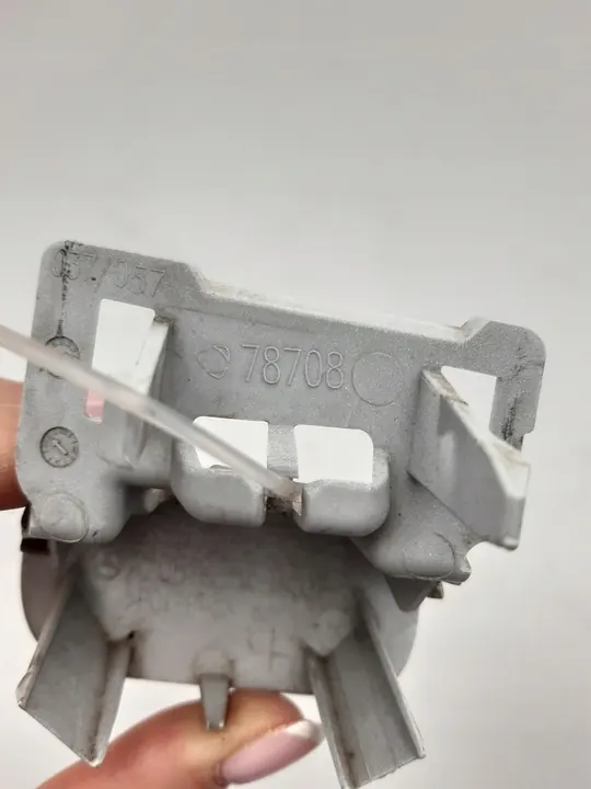 Tapa de Parachoques Delantero Mercedes W206 Clase C AMG A2068850402 image 3