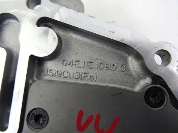Válvula de bomba de óleo OEM 104115109AC VW T-Cross image 4
