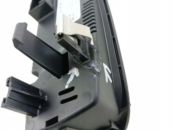 Ilmastointipaneeli OEM 83A820047F Audi Q2:lle 2020-2023 image 5