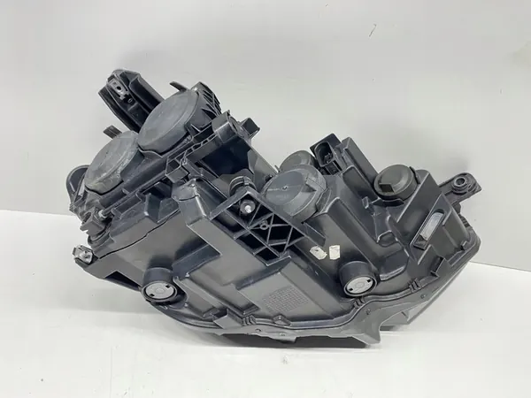 Vasen etuvalaisin H7+H9 VW Passat B8 2014-2019 image 10