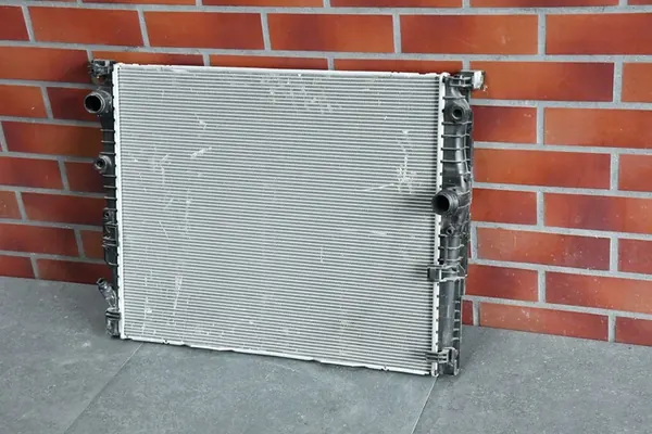 Radiador de agua BMW 5 G30 G31 6 G32 7 G11 G12 8650745 image 2