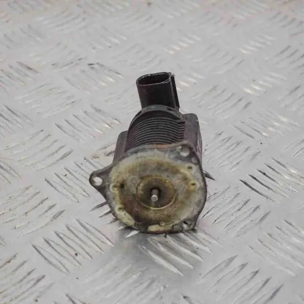 EGR-venttiili Opel Corsa D 2006 image 4