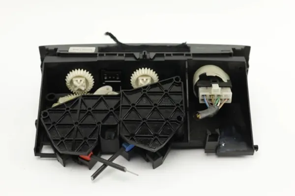 Panel de admisión OEM 309039 para Volvo S40 1.9D image 4