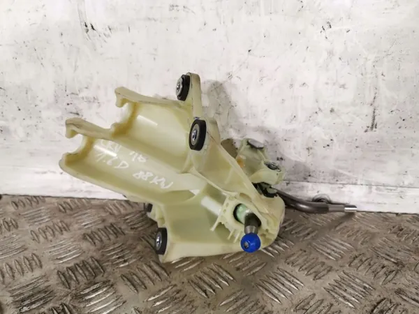 Honda CR-V Versnellingspook OEM 0196 - Gebruikt image 3
