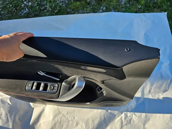 Linker Voorportierbekleding Mercedes W118 W177 Alcantara OEM image 8