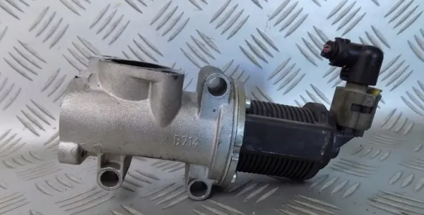 OEM EGR-venttiili Opel Astra III H 1.9 CDTI Z19DT image 3