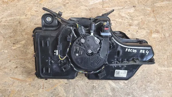 FORD FOCUS MK4 RÉSERVOIR ADBLUE JX61-5J228-AF image 5