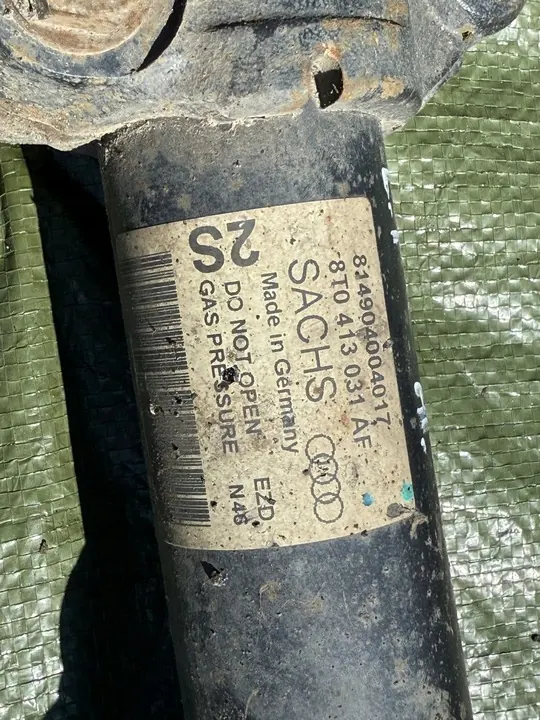 AUDI A5 8T A4 B8 QUATTRO Amortisseur 8T0413031AF image 2