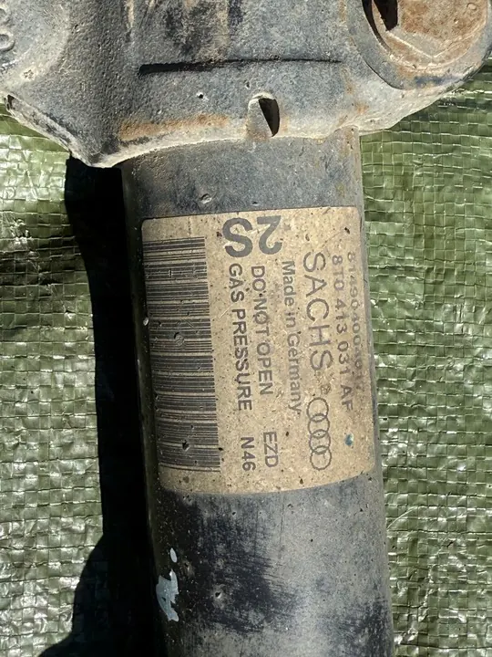 AUDI A5 8T A4 B8 QUATTRO Amortisseur 8T0413031AF image 3