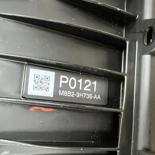 Luftfilterhus OEM M8B2-9H736-AA för Land Rover Defender image 5
