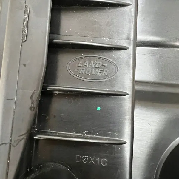 Luftfilterhus OEM M8B2-9H736-AA för Land Rover Defender image 7