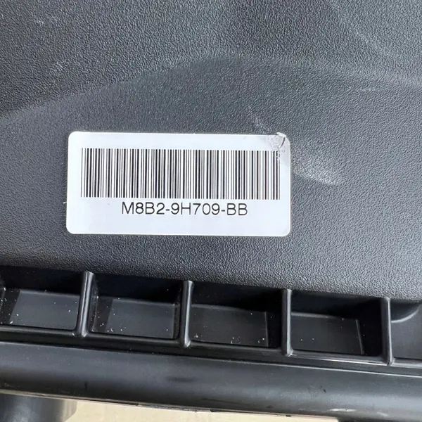 Luftfilterhus OEM M8B2-9H736-AA för Land Rover Defender image 8