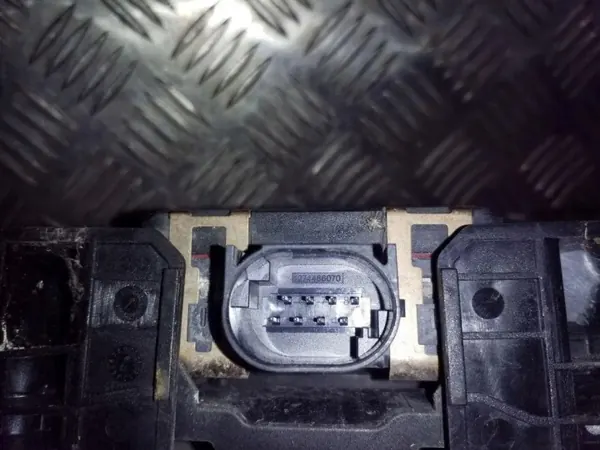 Sensor radar OEM 284384JC2B para Nissan Navara D23 image 3