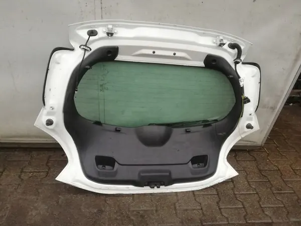 Takaluukku Peugeot 208 12-19 image 4