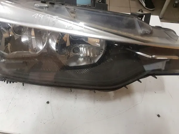 BMW 3 F30 F35 F31 2013 Farol dianteiro direito image 2